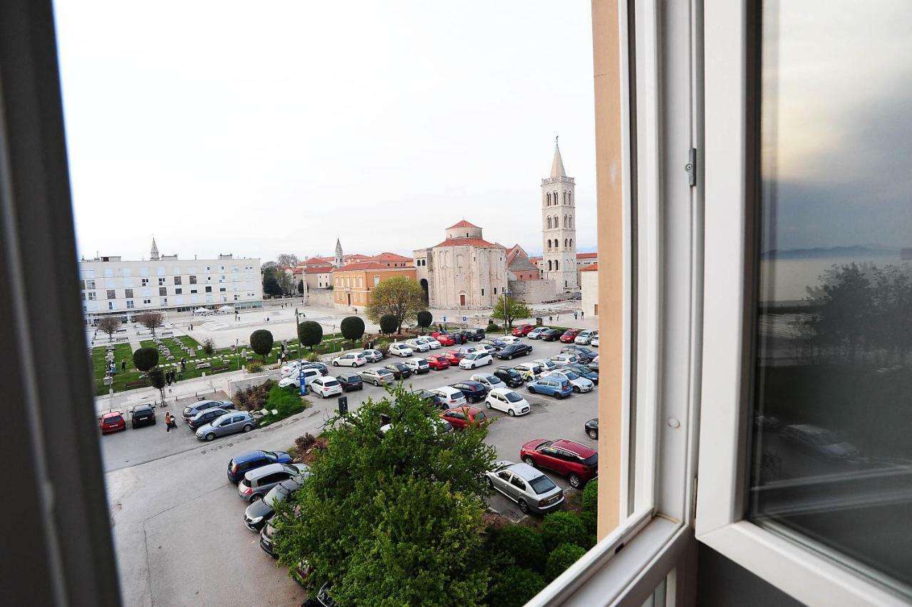 Luxury Town Center Apartments ザダル エクステリア 写真
